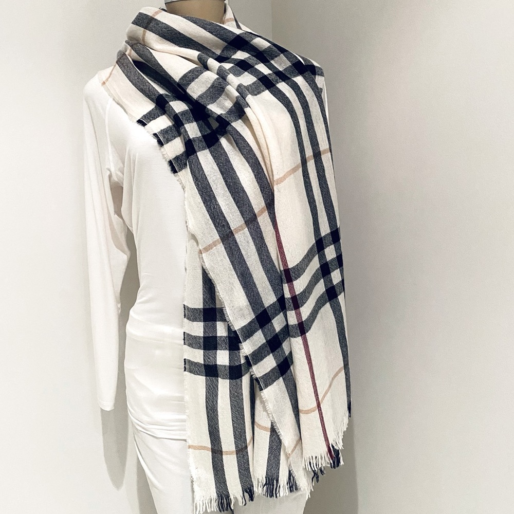 BURBERRY CHECK FRINGE LIGHTWEIGHT WRAP / SCARF.